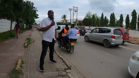 Street Preaching Along Nyali Golf Mombasa Part 1