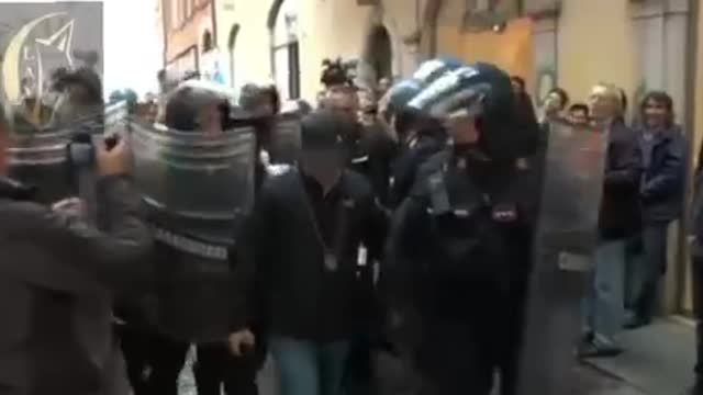 AL CIRCO PER PRIMA ENTRANO I NANI