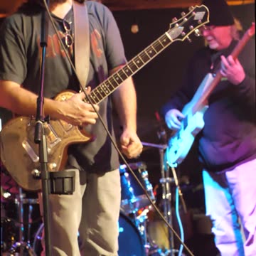 Guitar Dragrace Josh Martin vrs Zemitas part5