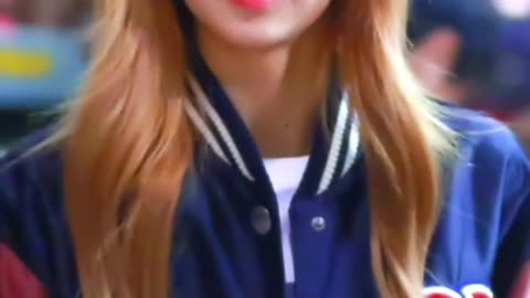 Lisa viral short video
