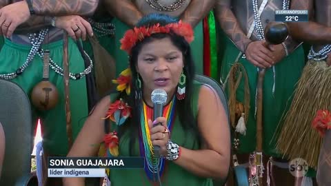 Índios montam acampamento para protestar em Brasília | SBT Brasil (04/04/22)