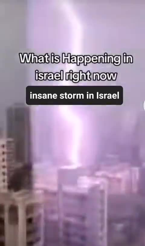 Insane LIGHTNING In ISRAEL Right Now