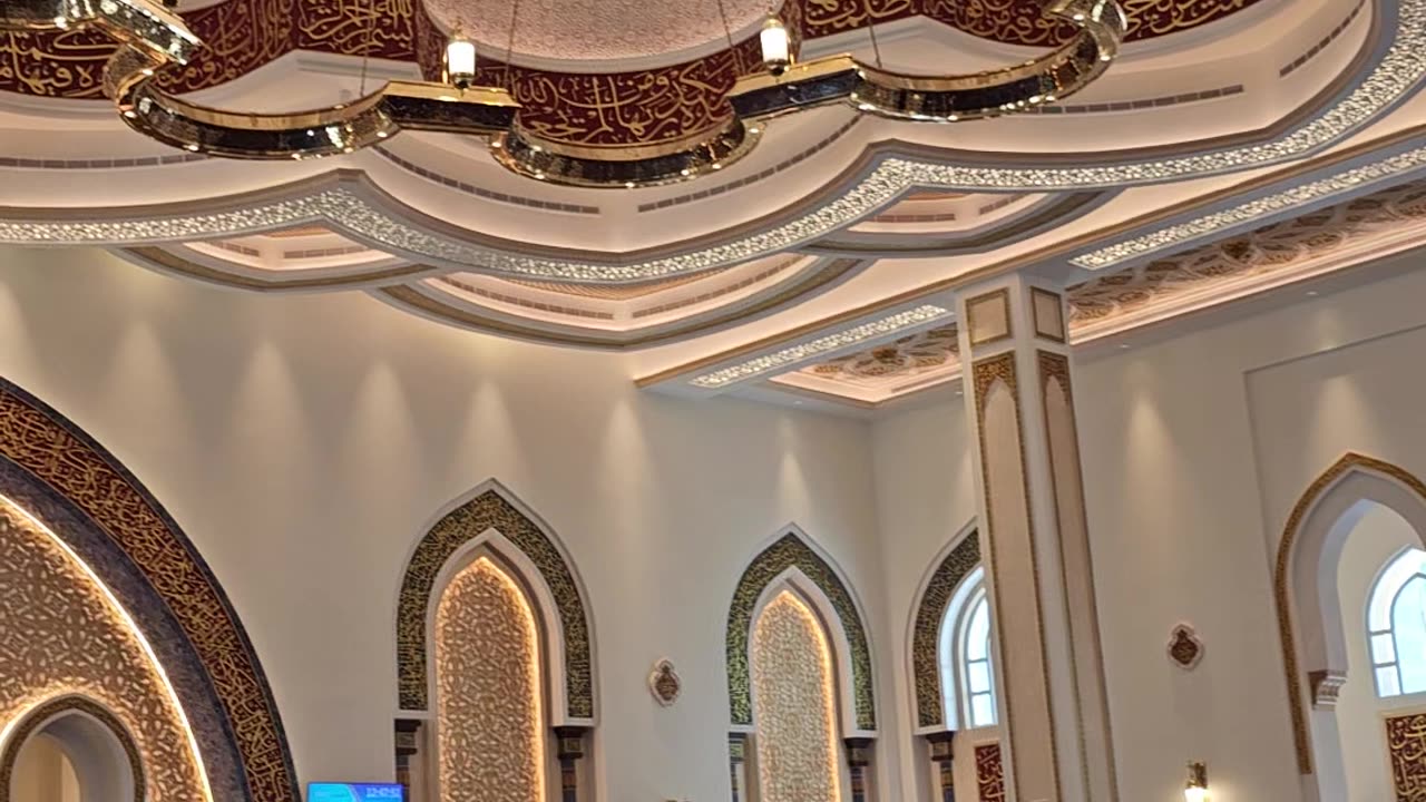 Dubai mosque