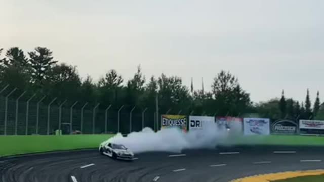 coolest drift ever .....must see 😱😱😱