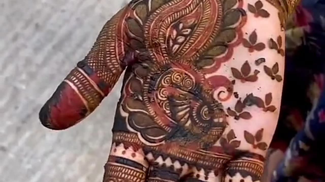 New Mehndi Design