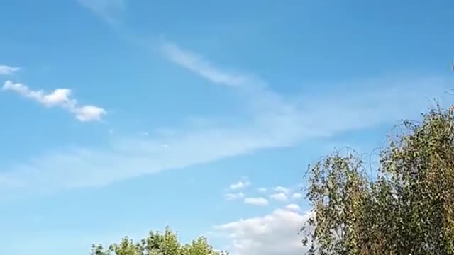 Himmel in Berlin am 7.8.2022 um 19:10 Uhr