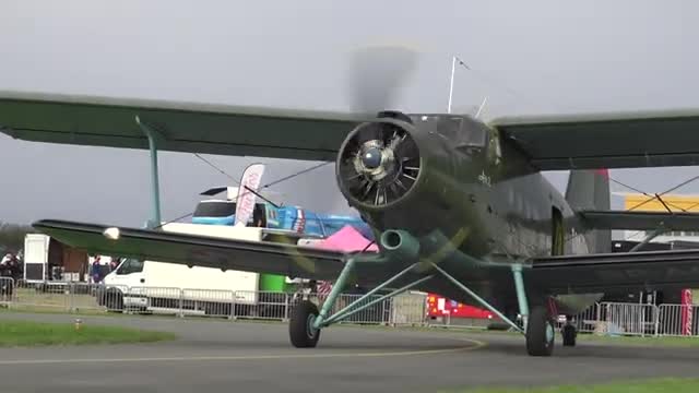 Départ de Antonov AN-2 meeting Albert 2021