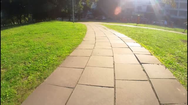 Andando de Roller pela praça Isabel, A Católica, em Porto Alegre