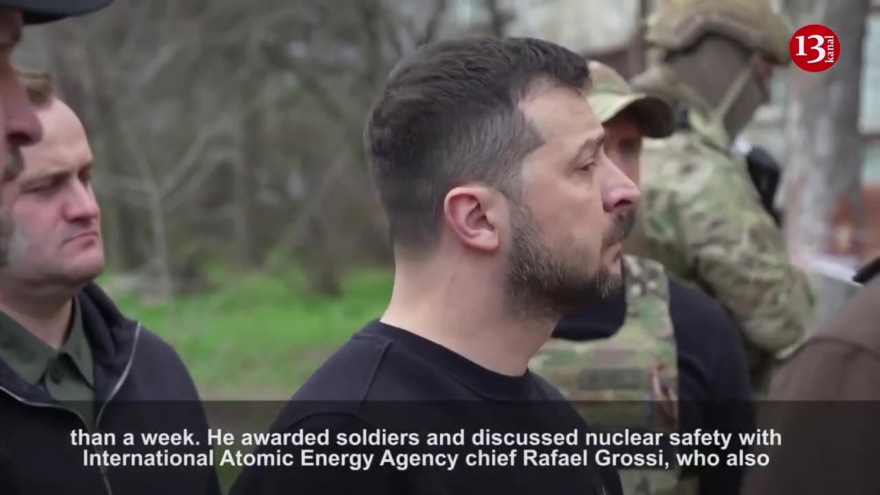 Zelenskiy visits building hit by Russian rockets week prior in Zaporizhzhia