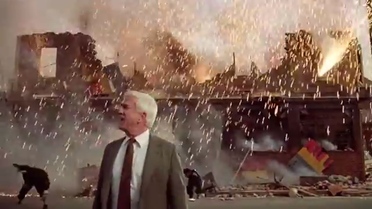 Leslie Nielsen Nothing To See Here