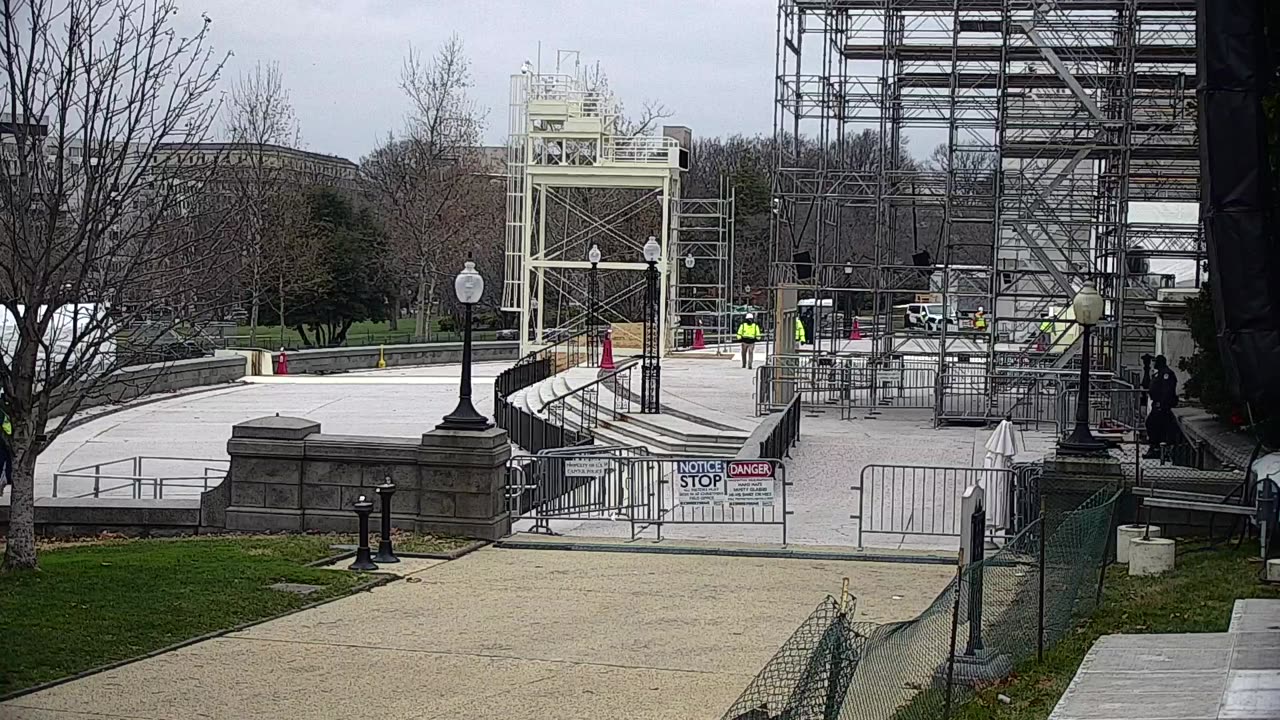 0682USCG00WestFrontSouth_2021-01-06_09h56min30s387ms.mp4