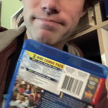 Micro Review - Santa Paws