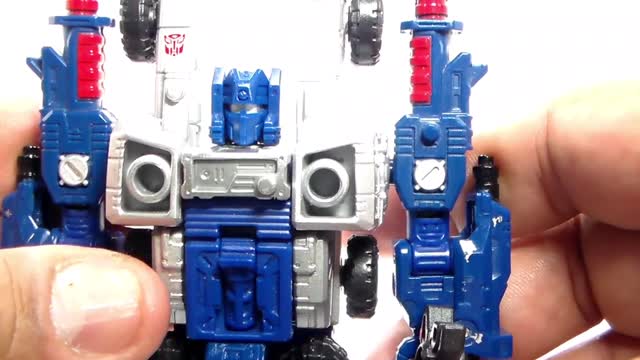 Toy Review Transformers (WFC) Cog