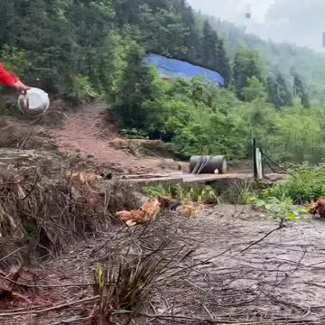 Lunch time, come over