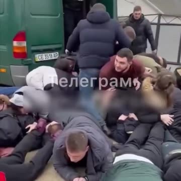 Ukraińcy nie chcą umierać za Zełeńskiego i Bidena