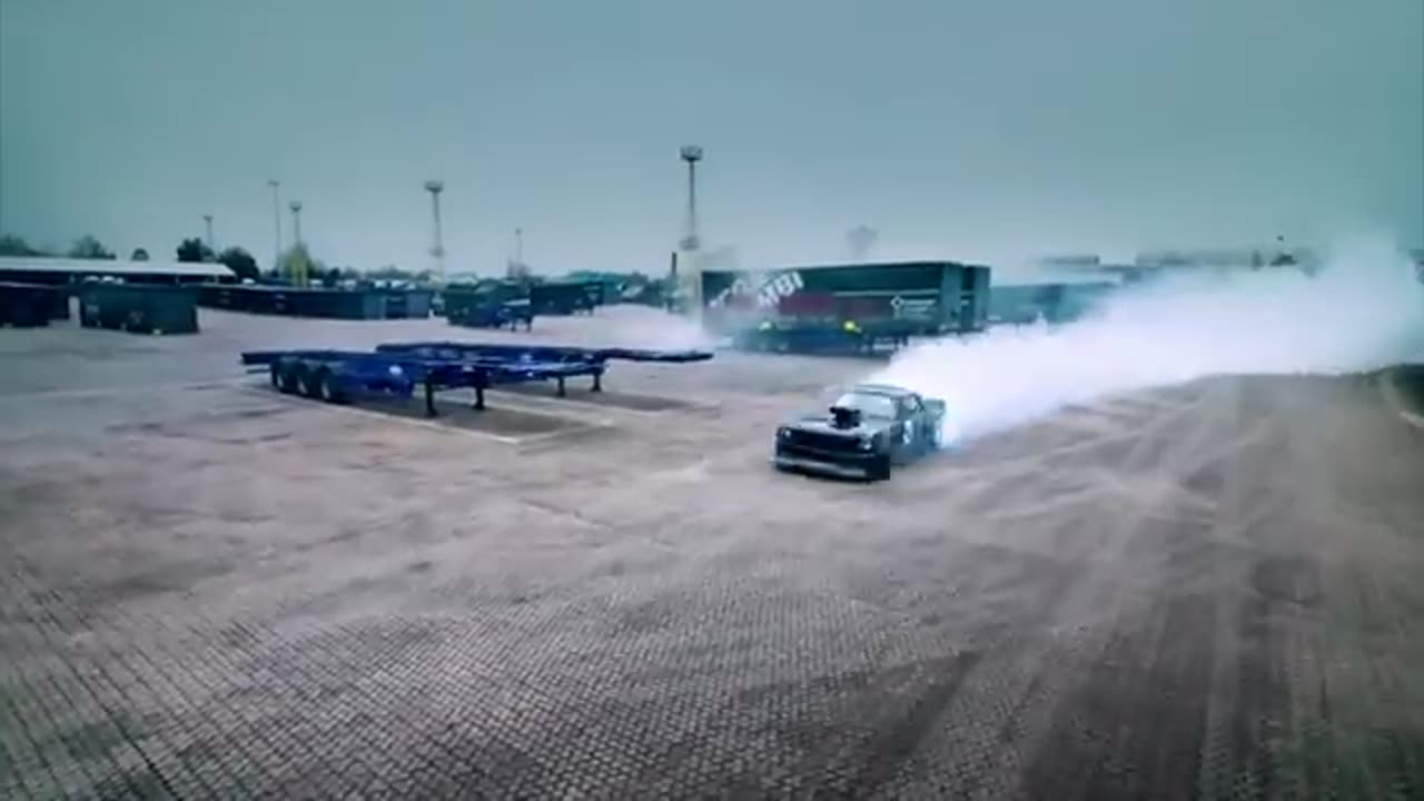 Ken Block Drifts London – EXTENDED Director's Cut | Top Gear | BBC