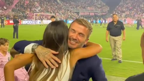 Antonela gives David and Victoria a warm hug after Messi’s winning Goal ❤️