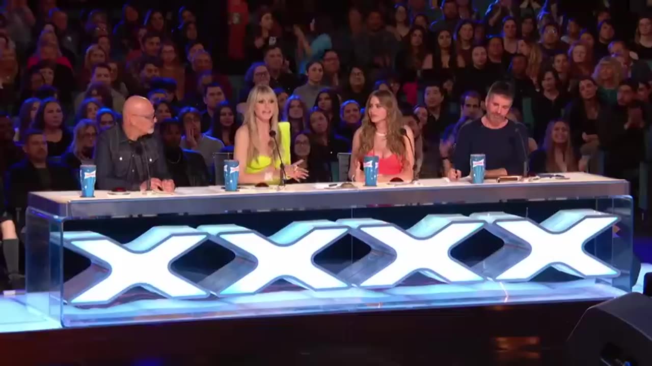 Singer With INCREDIBLE Voice is Asked to Sing Again by Simon Cowell on America's Got Talent 2023!