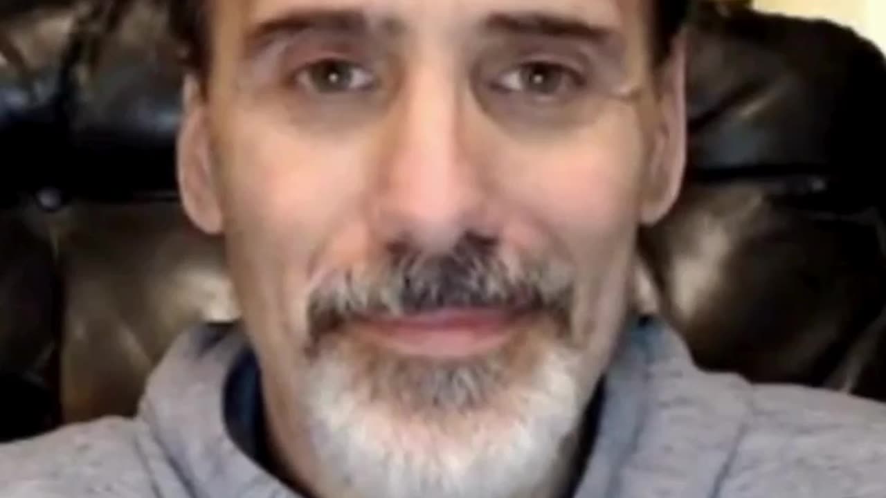 This isn’t the kind of endorsement he was hoping for. #chiproy #meme #comedy