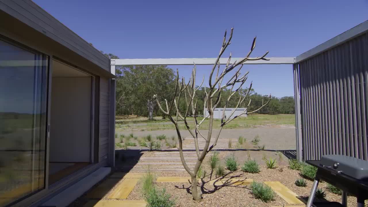 A Pre-Fabricated House in Australia's Most Remote and Harsh Landscape (House Tour)