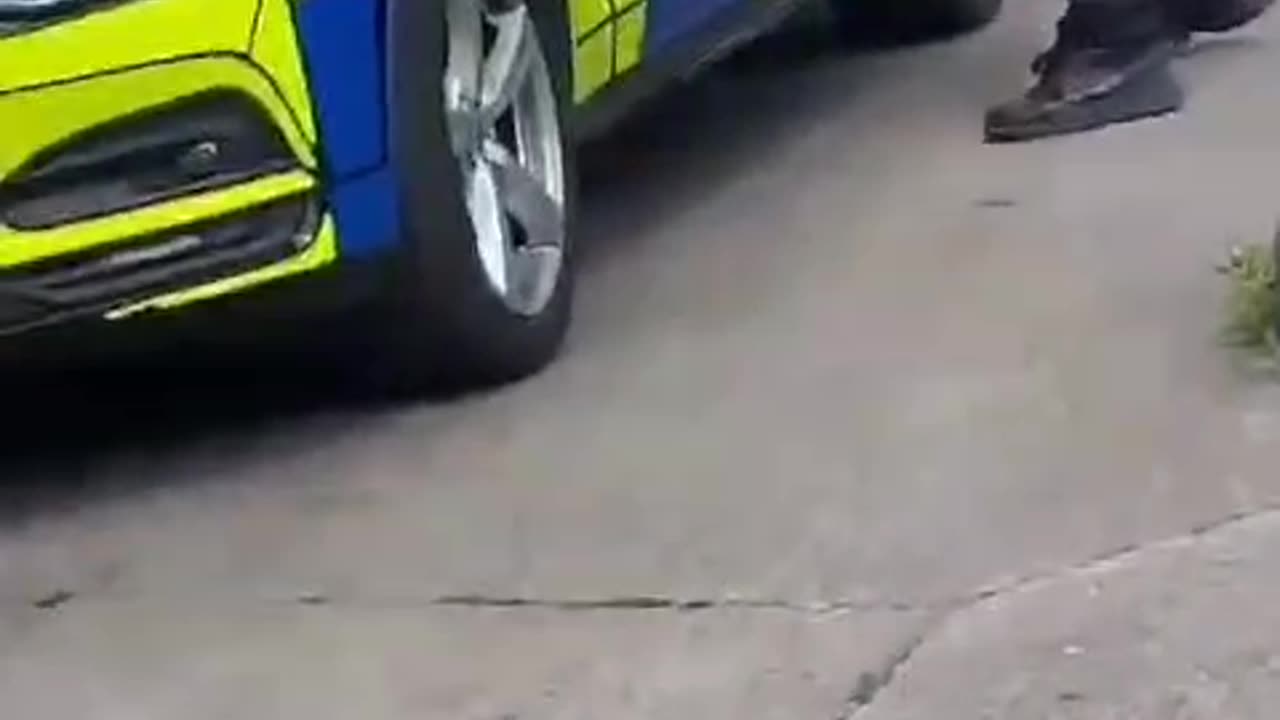 UK police get a beat down