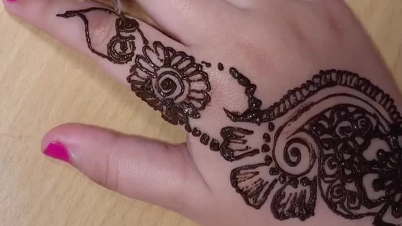 Easy Arabic Henna Mehndi Design For Baby girl Kids mehndi Design