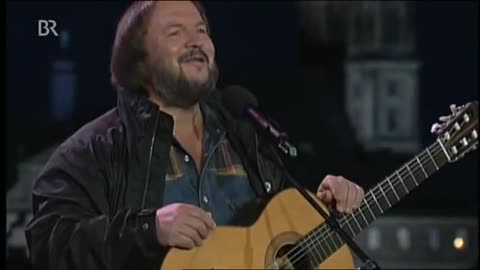 Fredl Fesl - Riesenneger im Nieselregen