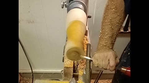 Woodturning Osage Orange vase (Bodark)