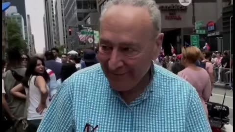 Chuck Schumer Confronted At Dominican Day Parade in NYC