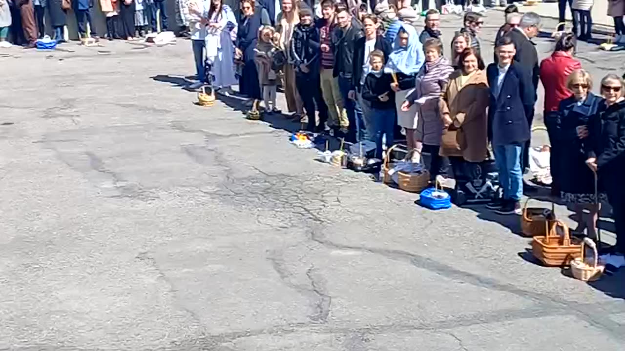 Ukrainians Ishtar no Hallelujahs allowed.