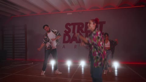 CWALK street dance teaching