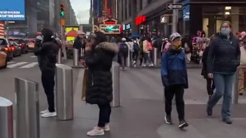 Manhole explosion causes panic in New York's Times Square.