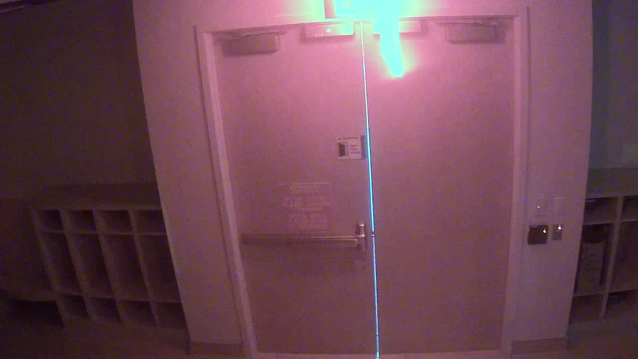 8603OHOB01104_2021-01-06_19h00min01s953ms.mp4