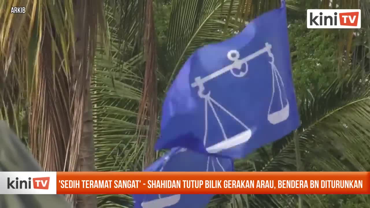 'Sedih teramat sangat' - Shahidan tutup bilik gerakan Arau, bendera BN diturun