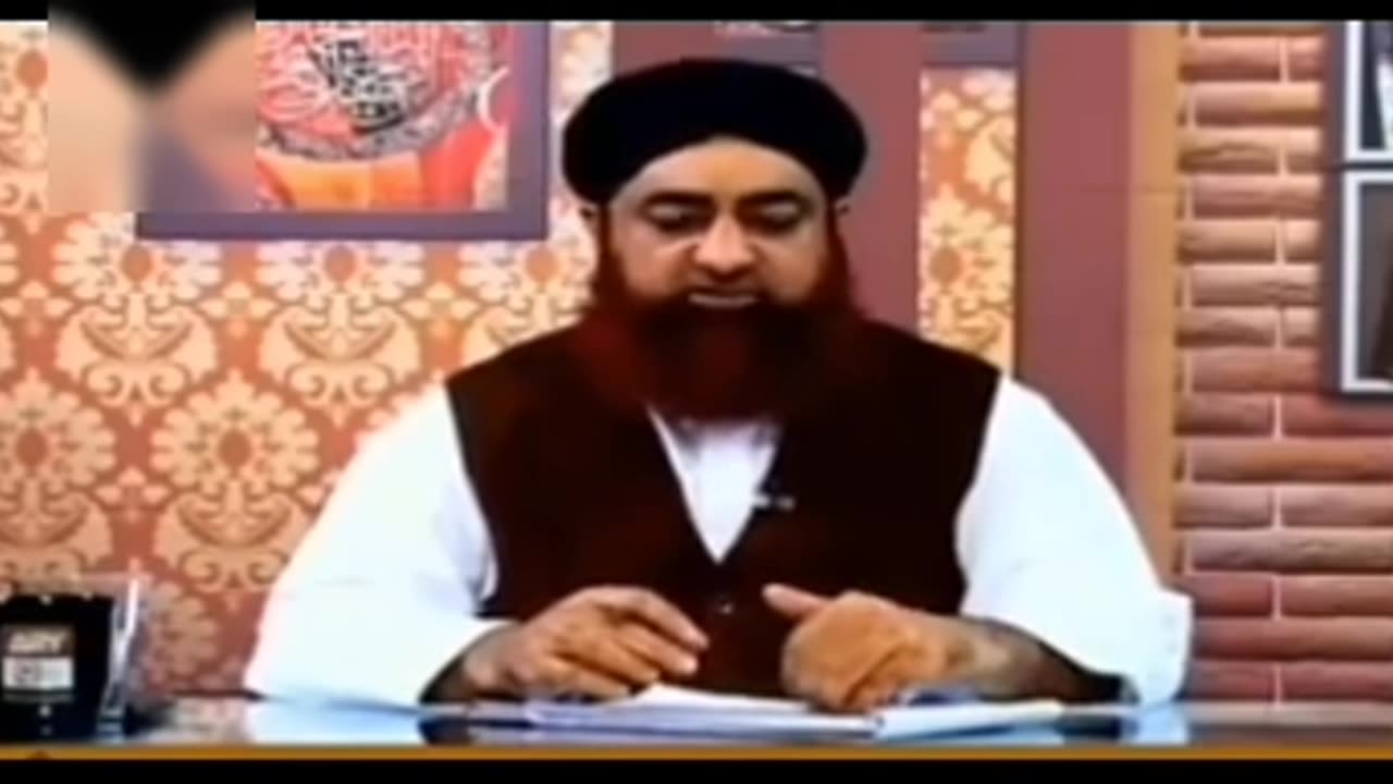 کیاغیرمسلم کے ہاتھوں پکاہواکھانا اور انکےہوٹلزمیں کھانا کھاسکتےہیں ؟؟