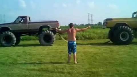 MONSTER TRUCK FUNNY DODDLE FAILS!!