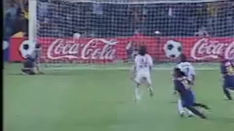 Ronaldinho impressive goal