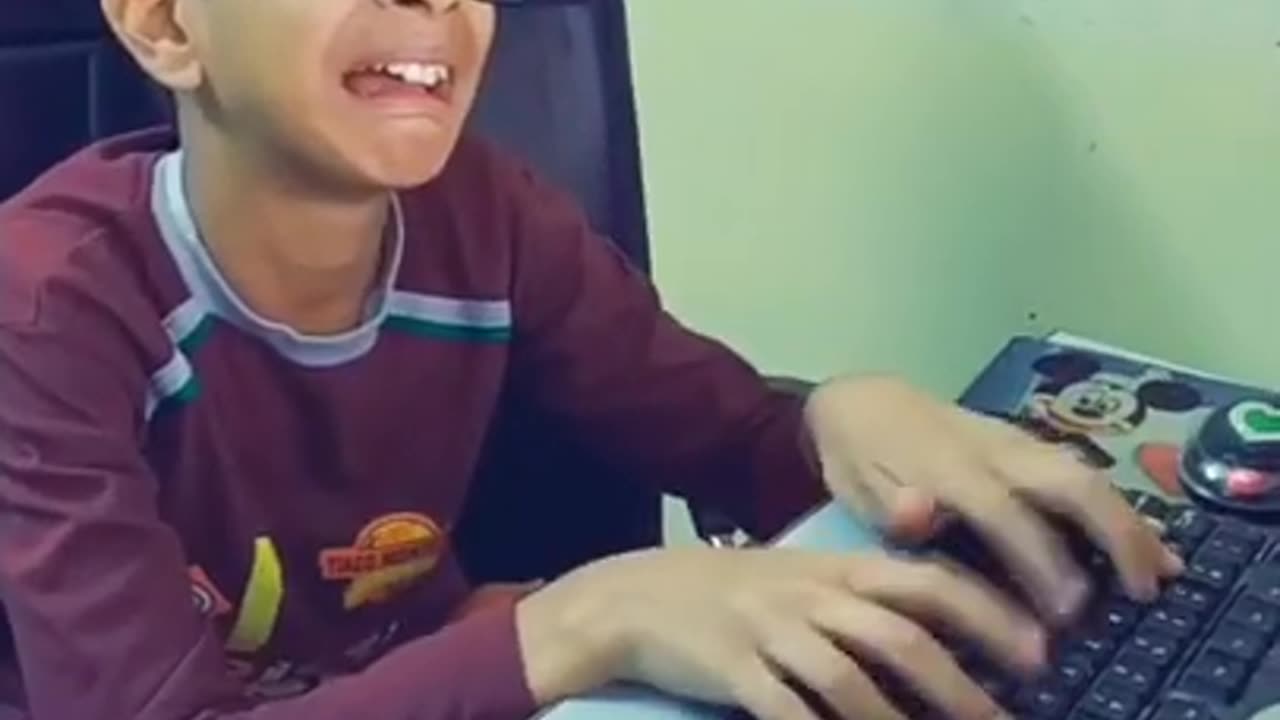 Longest Name Typing