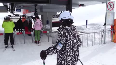 Ischgl beginner skiing in April 2013