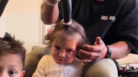 Magic hair trick for the girl dads