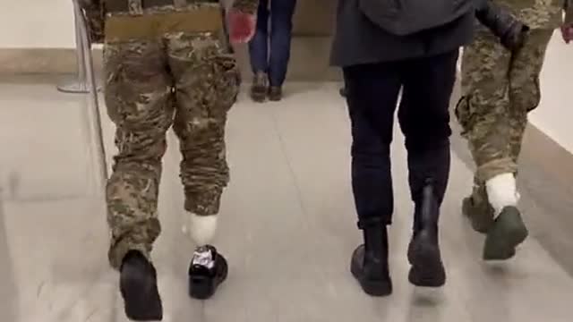 Disabled Ukrainian soldiers used as pawns to convince Congress to send more aid to Cocaine Zelensky
