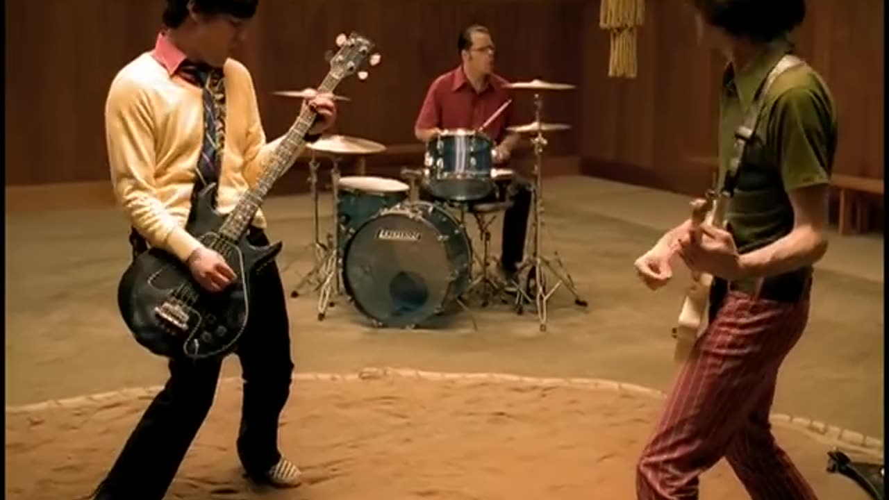 Weezer - Hash Pipe