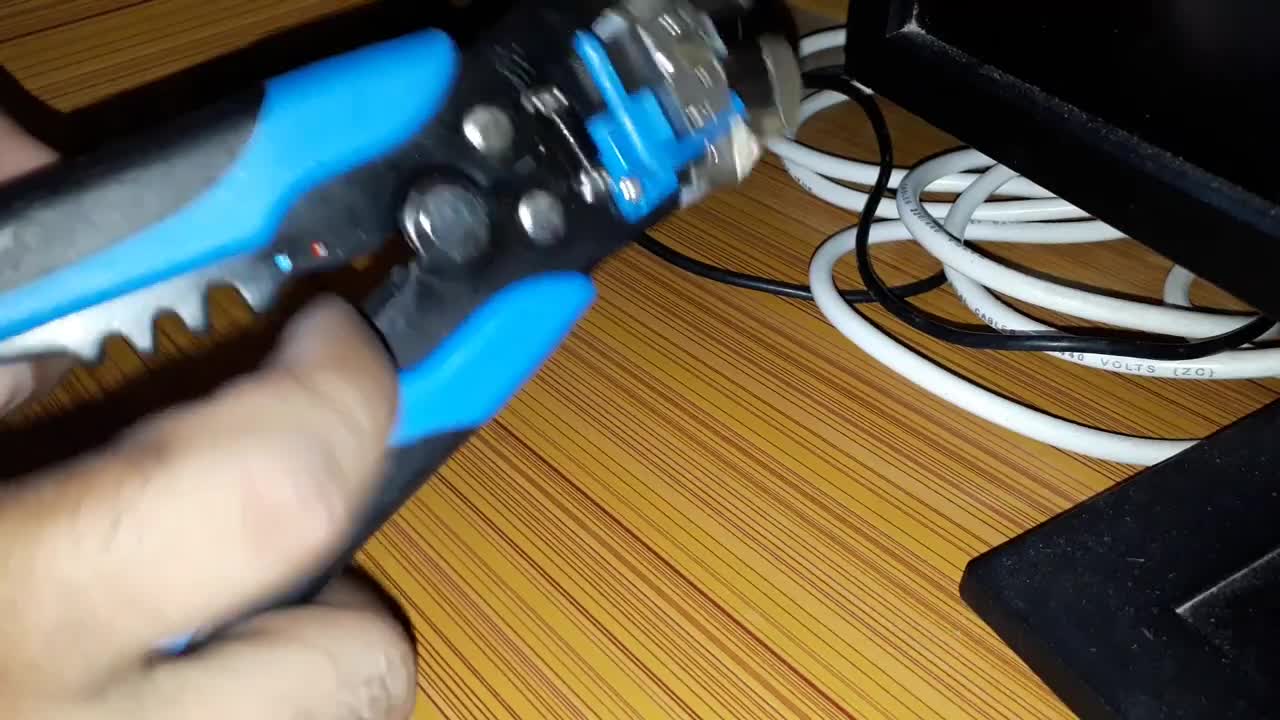 Automatic Wire Stripper in Hindi_Urdu
