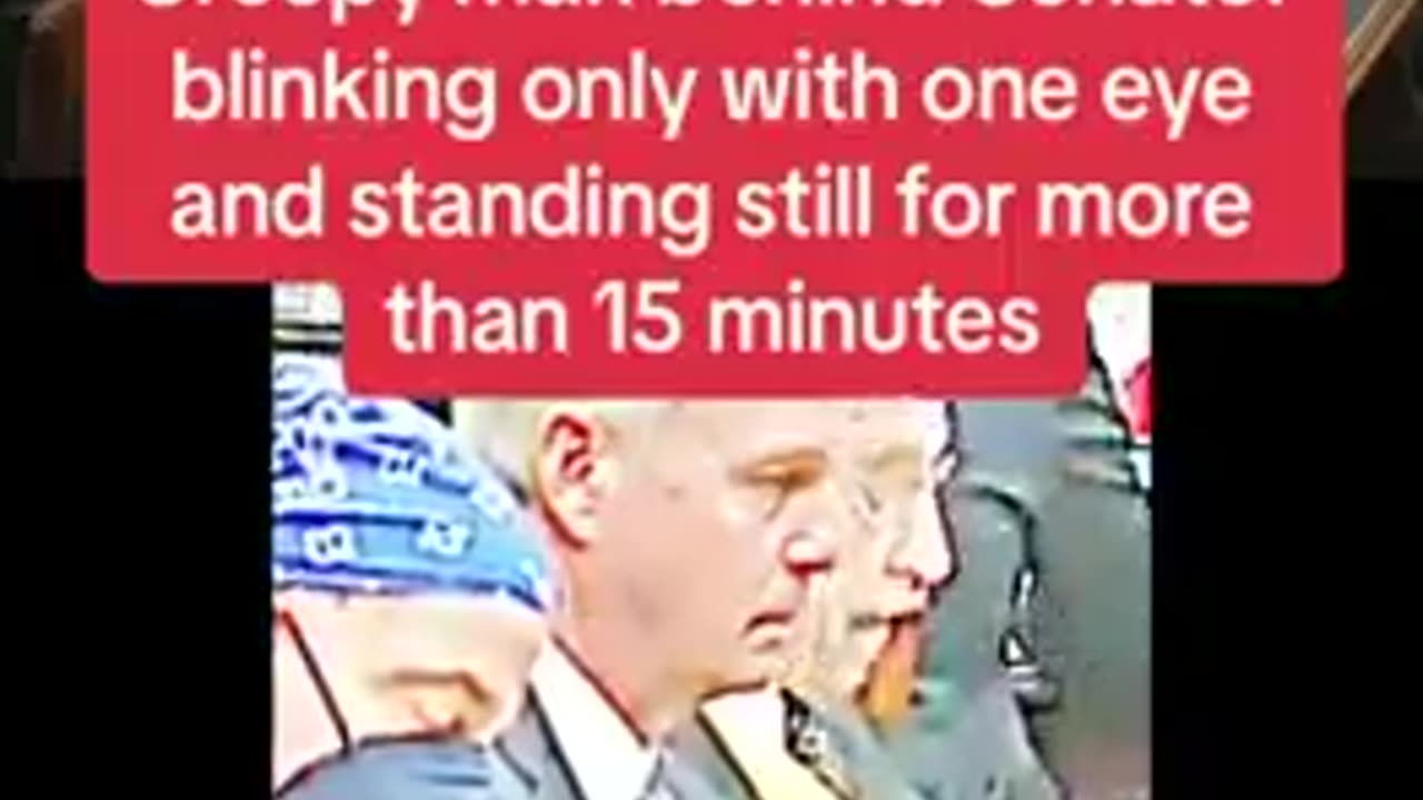 CREEPY - GUY BEHIND THIS SENATOR DOES NOT MOVE FOR 15 MINS. MIND CONTROL? MK ULTRA?😳