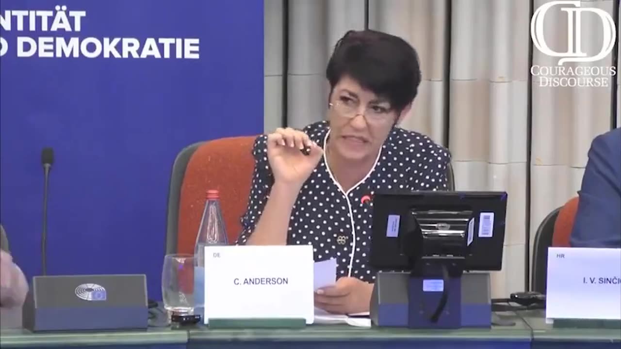 CHRISTINE ANDERSON RESIST THE MANDATES!