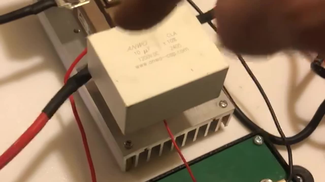TITAN *****SNUBBER CIRCUIT****** TO CAPTURE THE BEMF TO AID SUPPLY