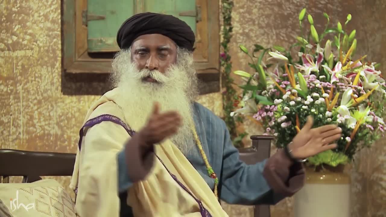 Sadhguru on Marriage – Choosing Consciously (English Subtitles)