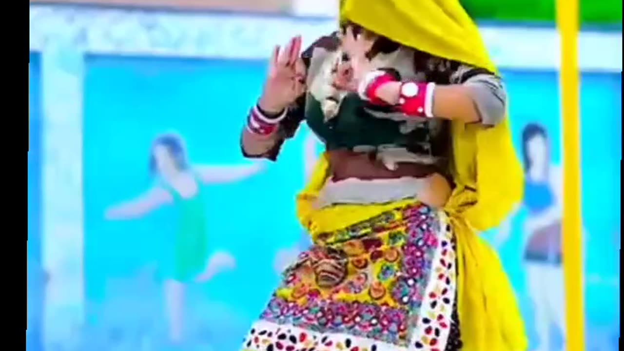 Desi dance rasiya