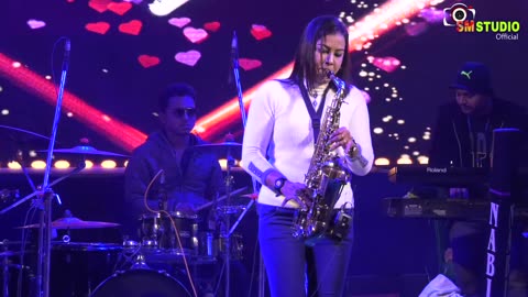 Sab Kuchh Bhula Diya Indian Grils Saxphone Cover - Lipika Samanta