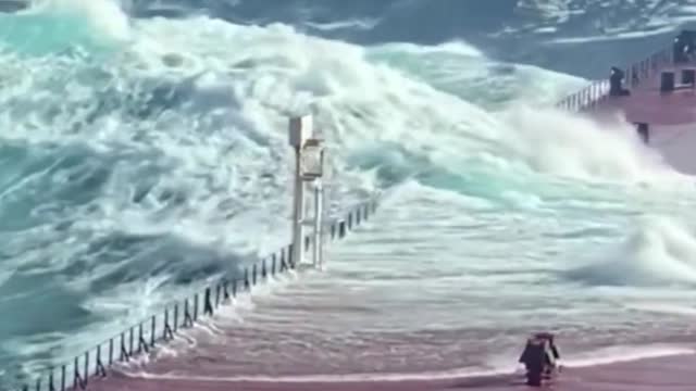 ocean waves